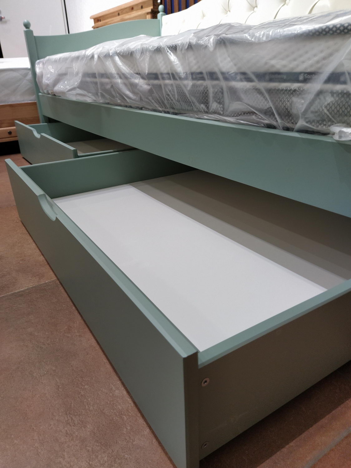 Тахта Айно №8 с мягким изголовьем с ящиками  900х2000