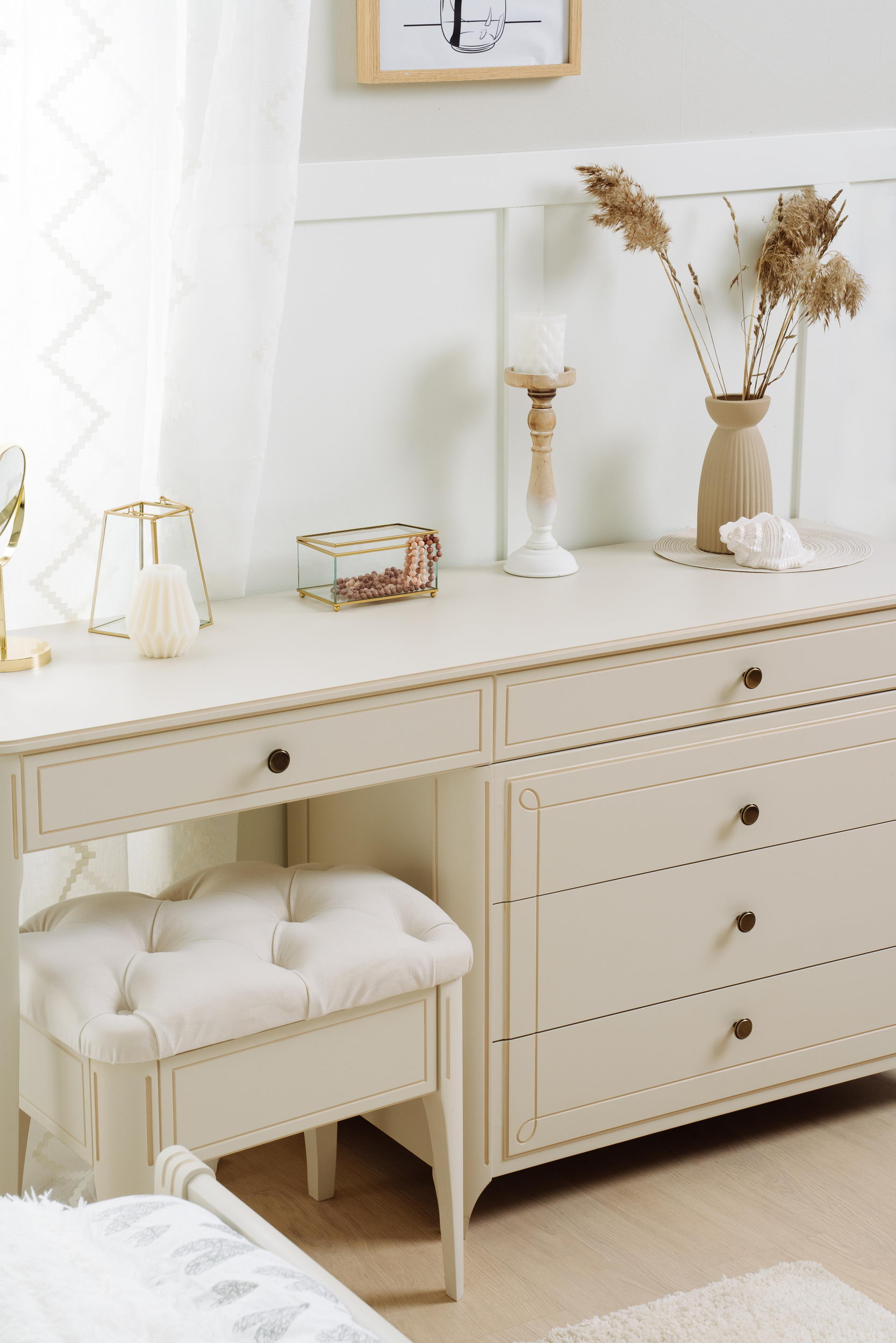 Комод-стол 4 ящика Бетти №1