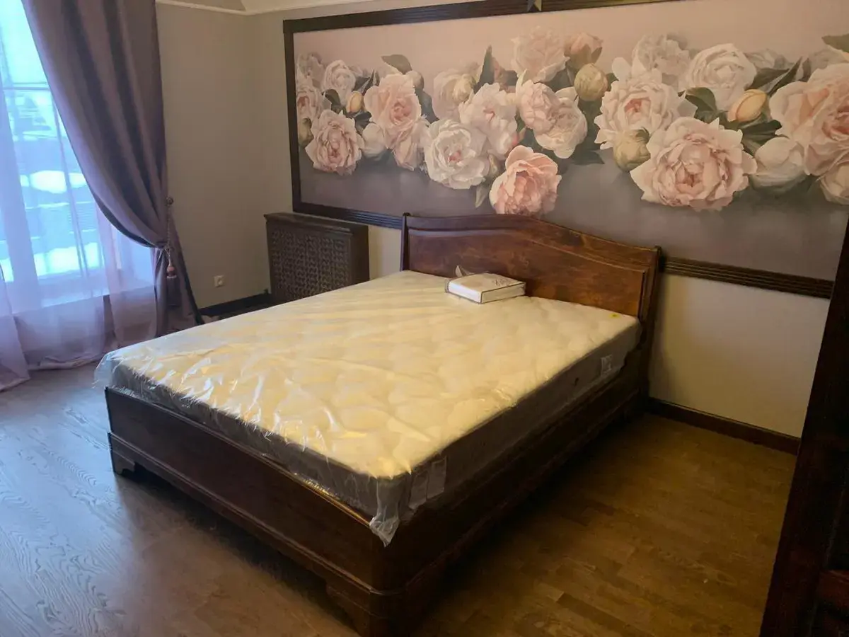 Кровать двухспальная Луи Филипп ОВ 03  2000х2000