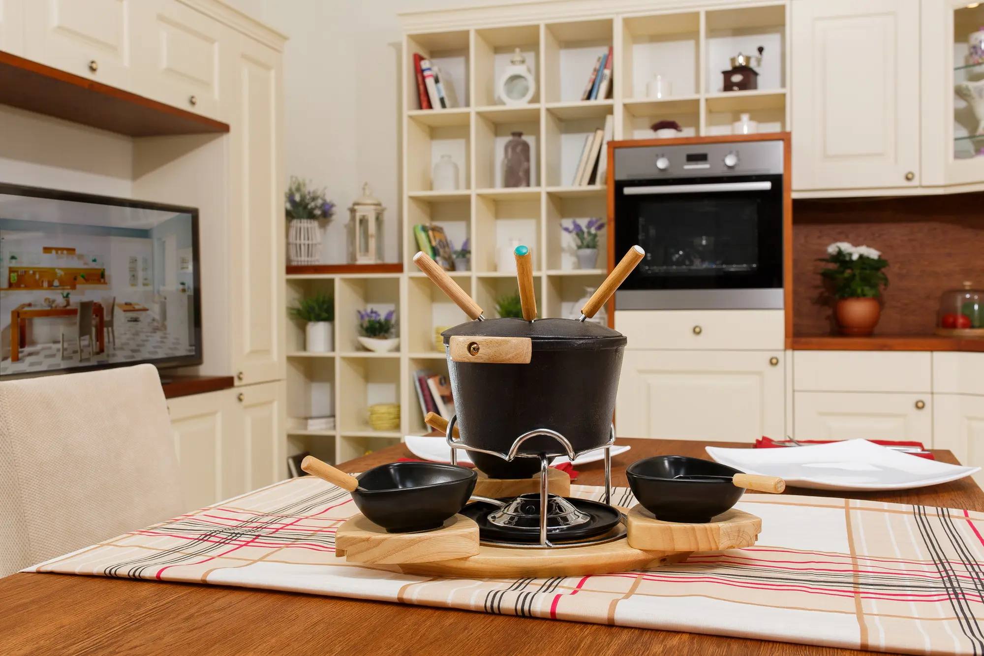 Кухня массив сосны Зефир (цена за п/м)