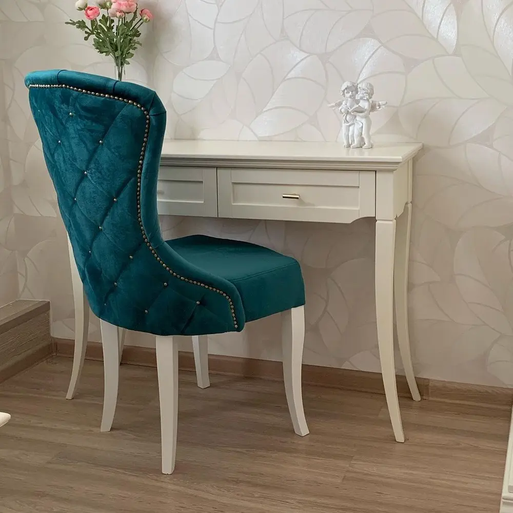 Стул Луи мягкий с задней строчкой