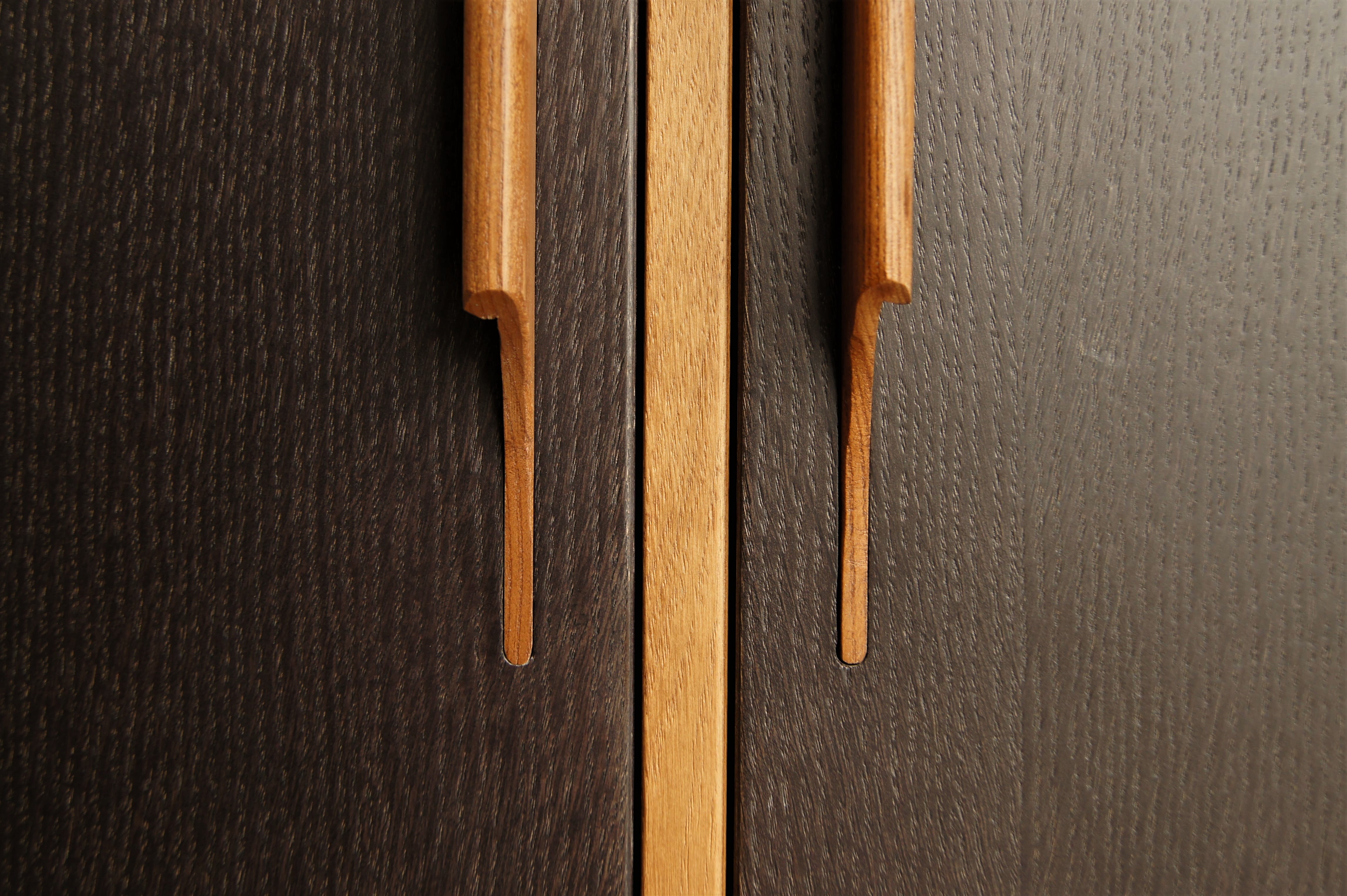 Шкаф двустворчатый  "Bruni Black" с двумя ящиками