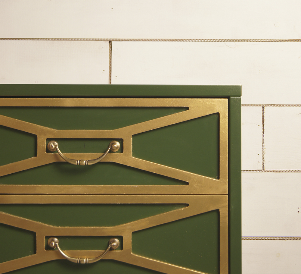 Прикроватная тумба с 3 ящиками «Emerald»