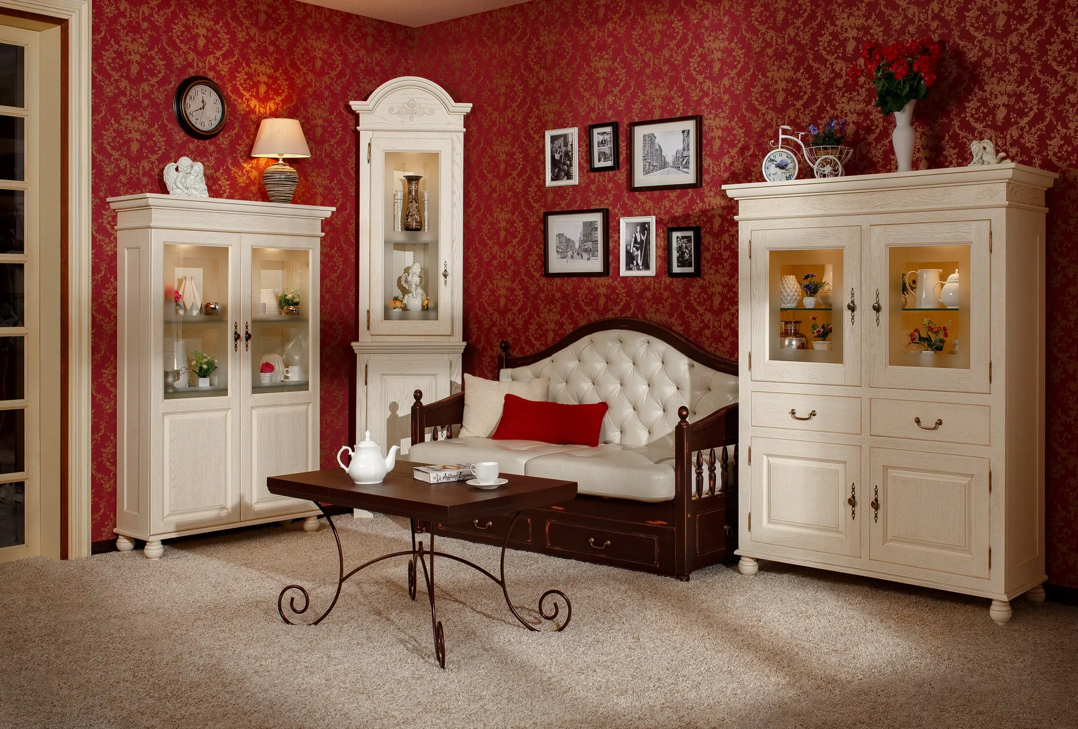 Бьерт и Валенсия