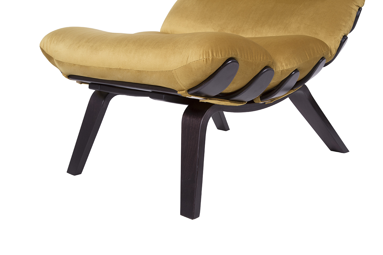 кресло Ессей Охра каркас Орех