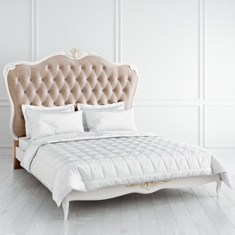 Кровать с мягким изголовьем 160*200 