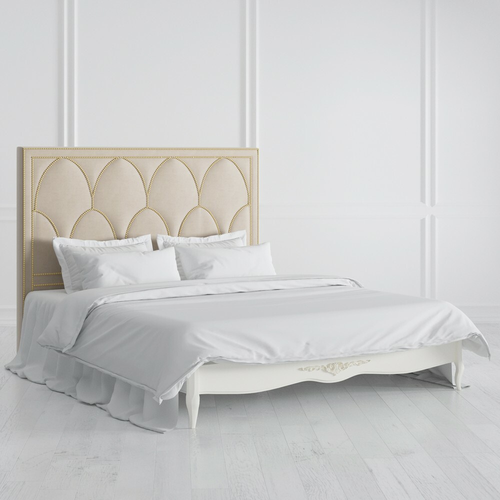 Кровать с мягким изголовьем 180*200 