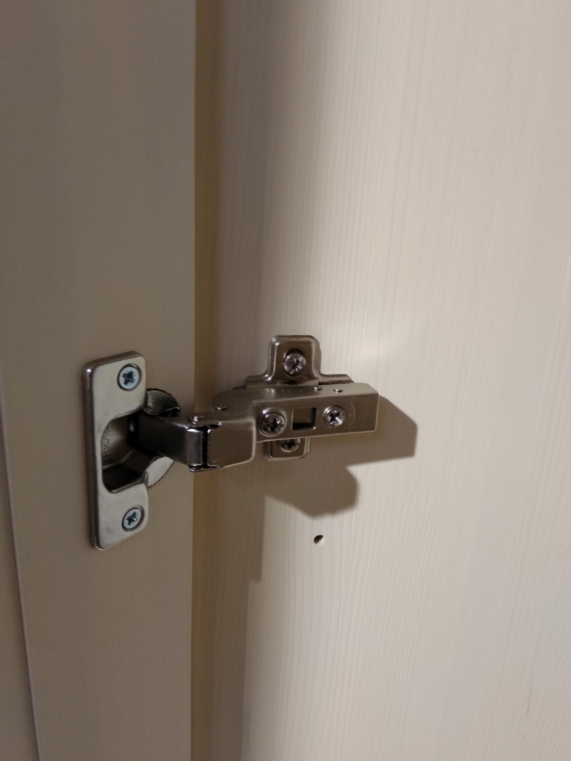 Шкаф с ящиком ЛеБо 2-дверный