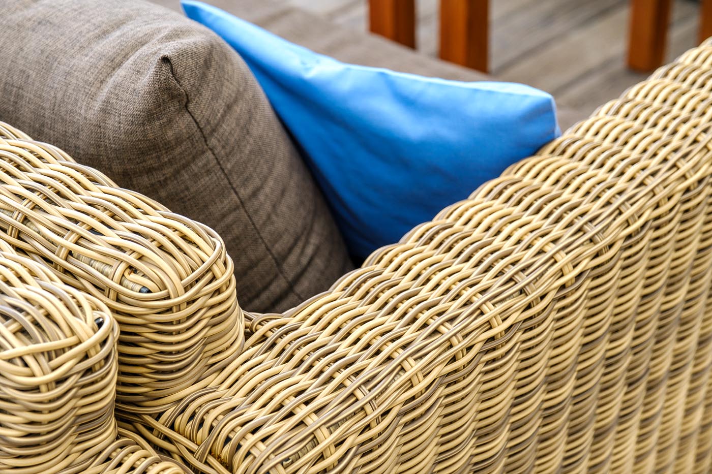 "Капуто" диван из искусственного ротанга двухместный, цвет соломенный